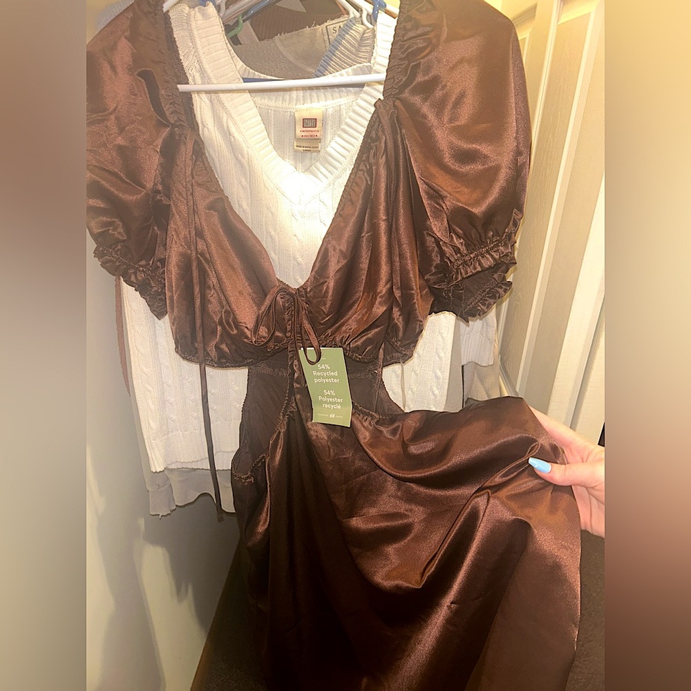 H&M Coffee brown polyester dress!